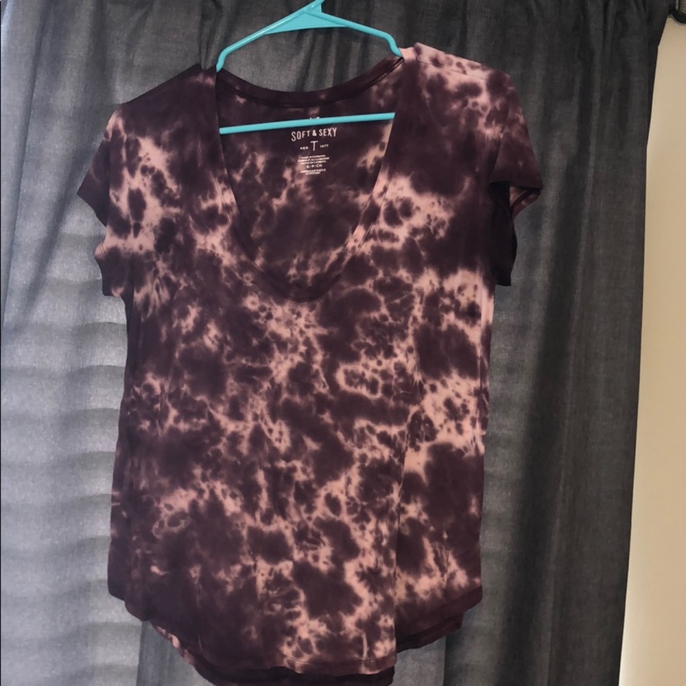 AEO Soft & Sexy Tie dye vneck short sleeve tee